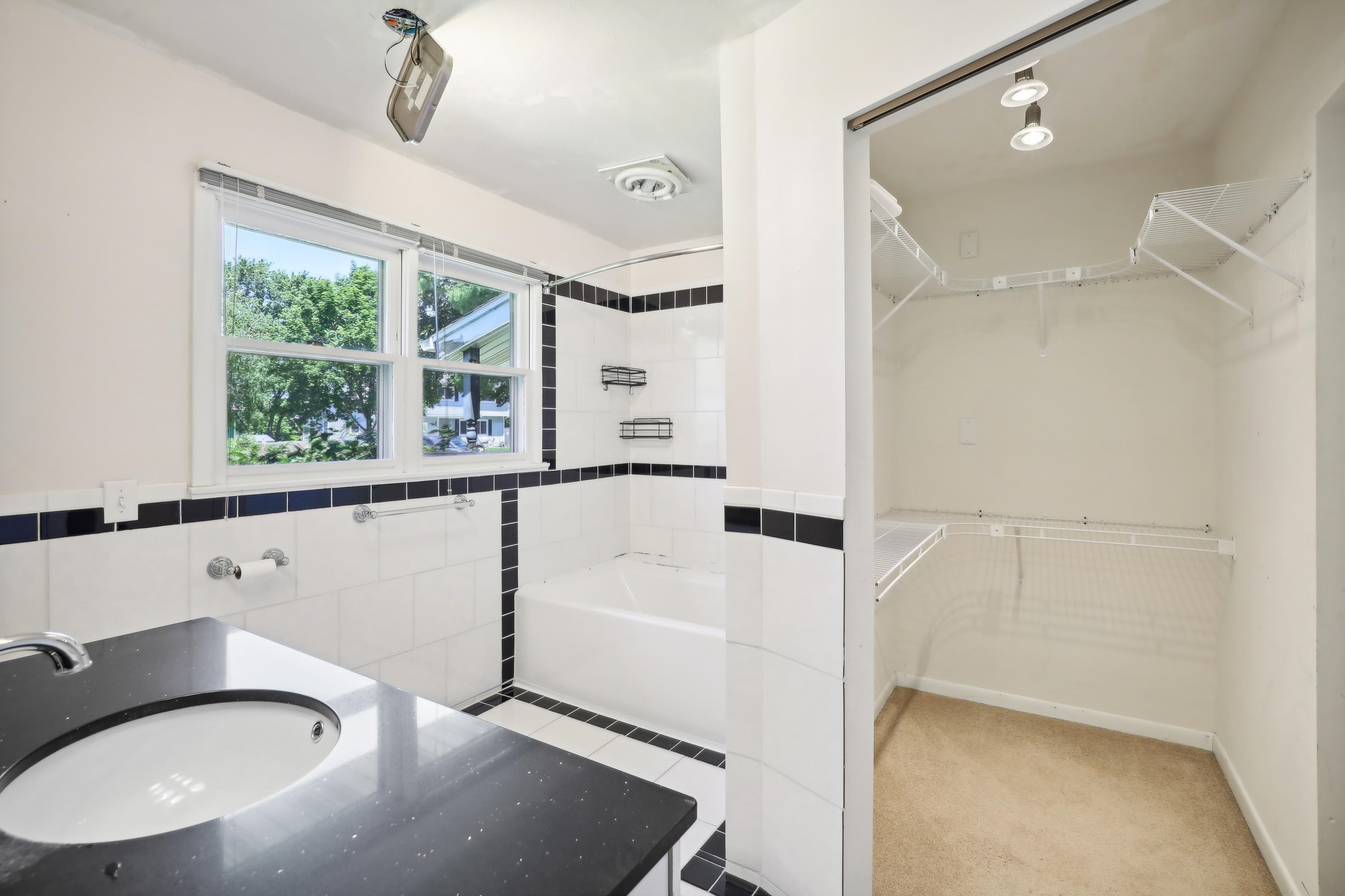 1105 Sequoia Trail