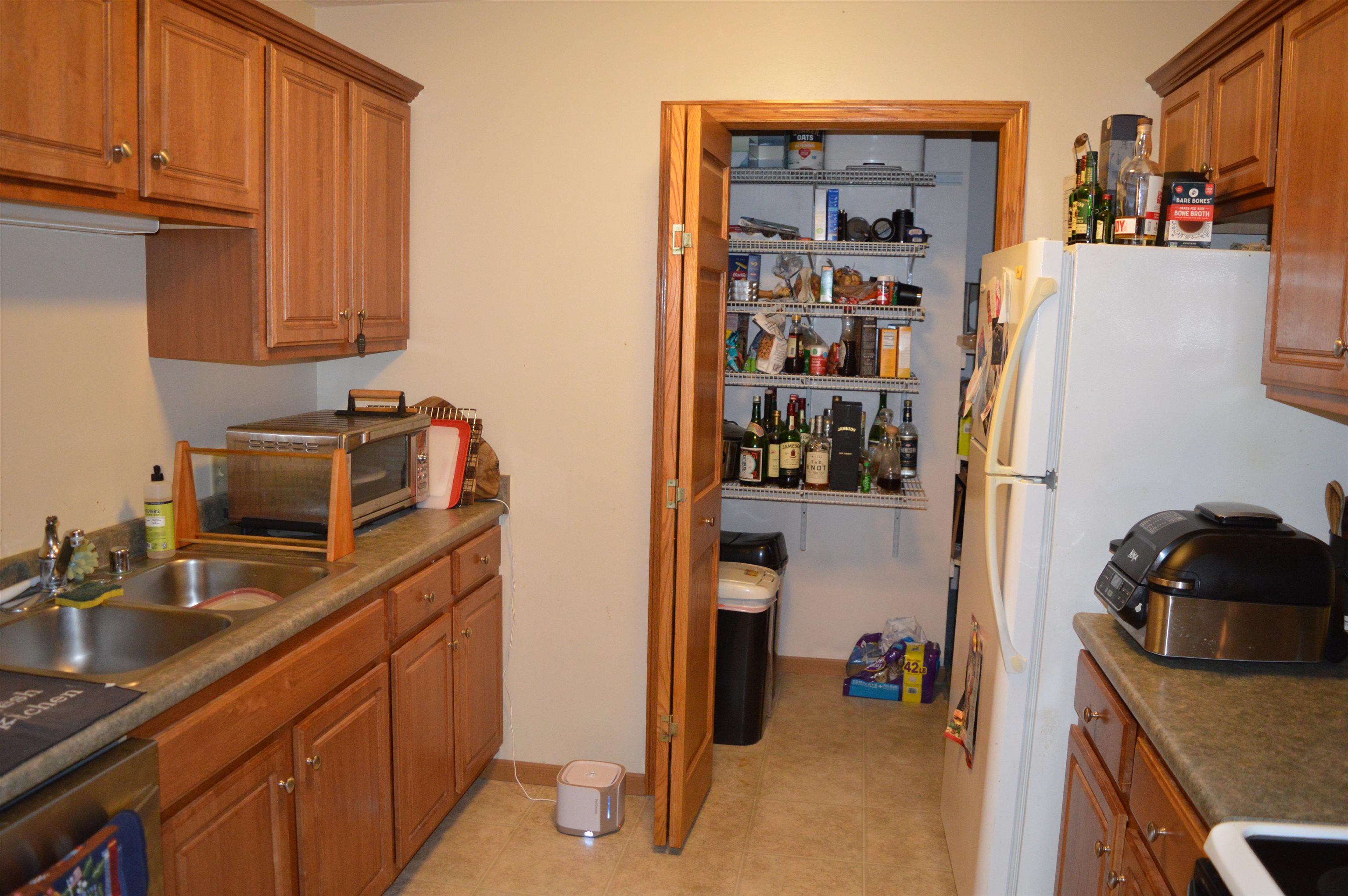 1901 Carns Drive 206