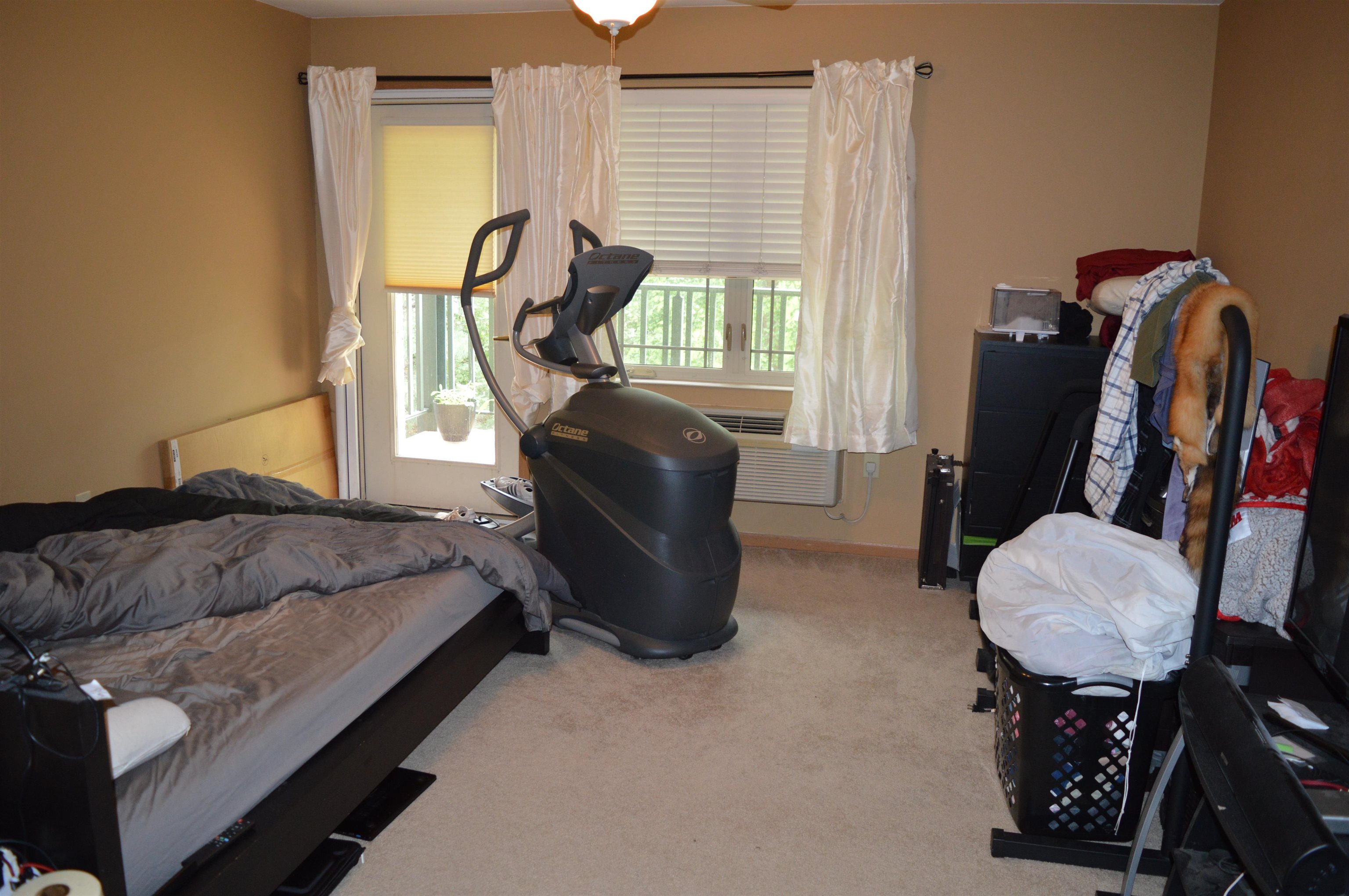1901 Carns Drive 206