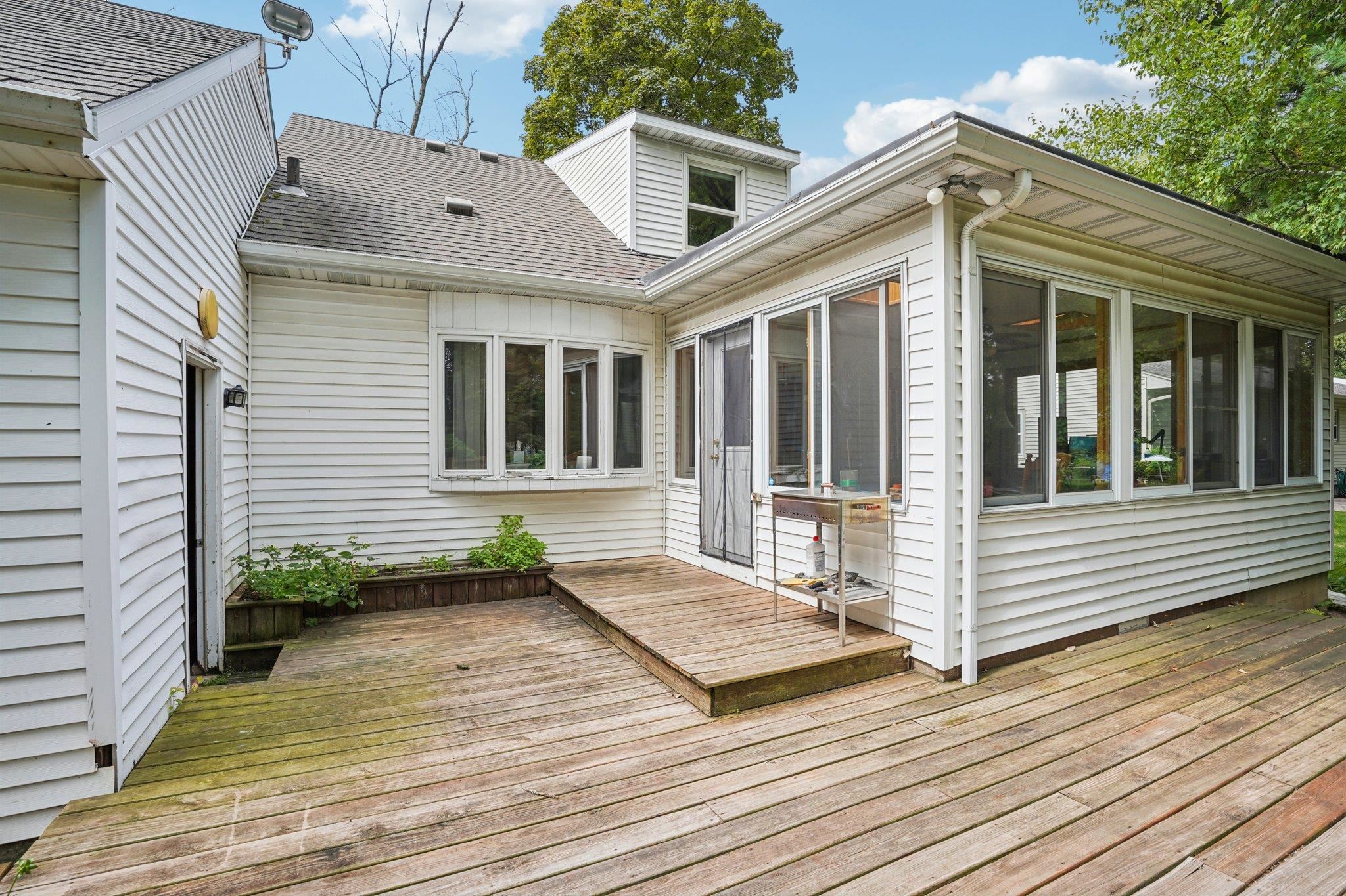 1417 Reetz Road