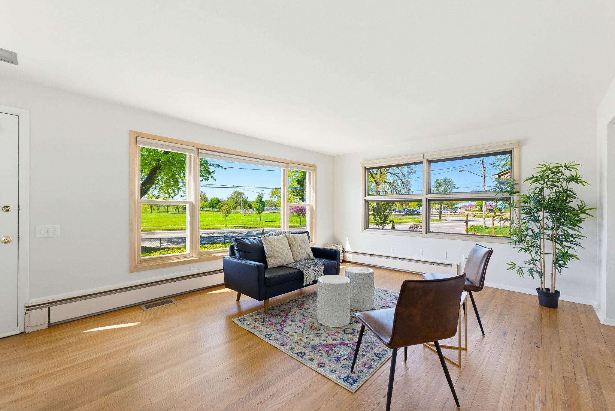 114 W Olin Avenue