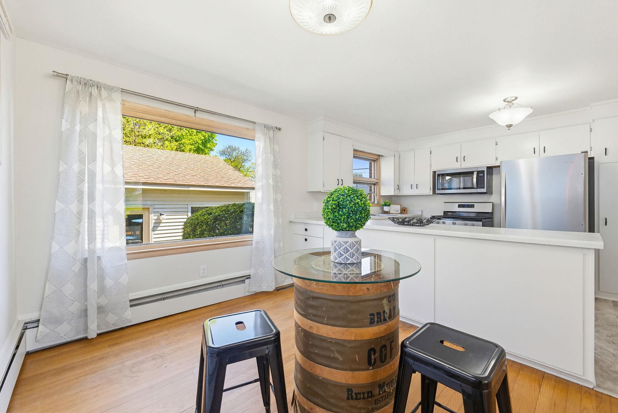 114 W Olin Avenue