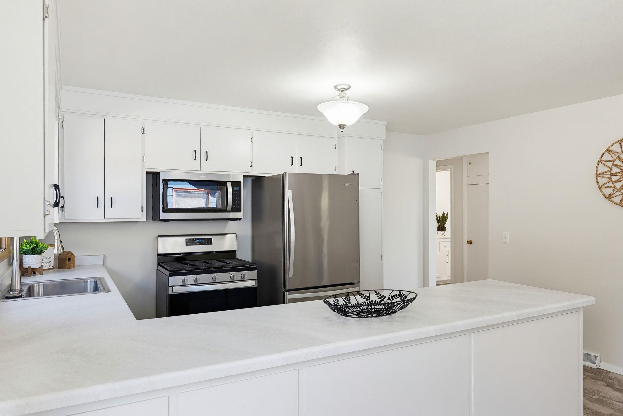 114 W Olin Avenue