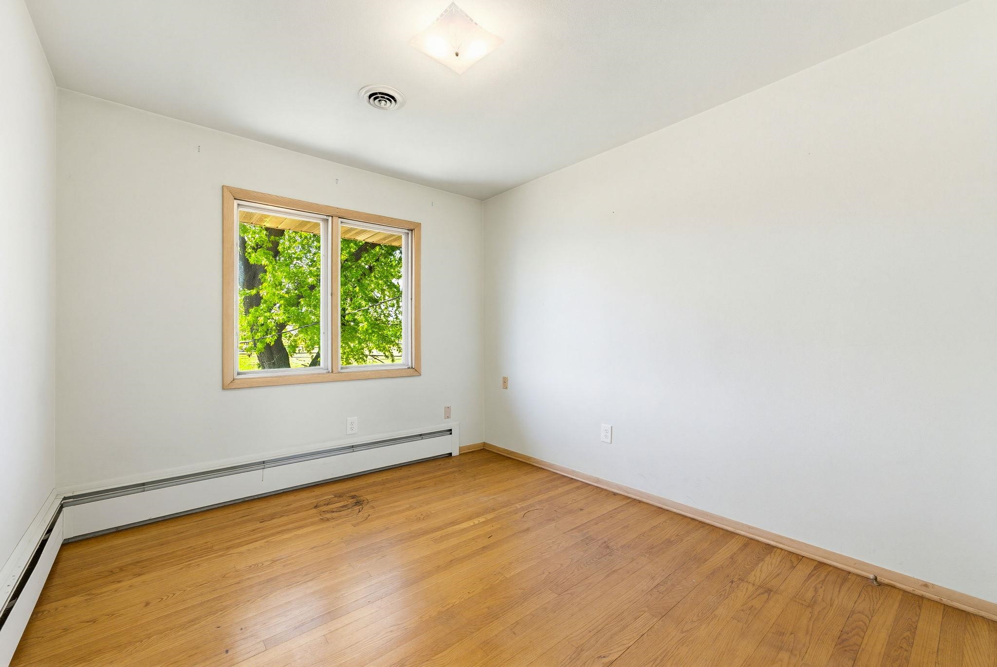 114 W Olin Avenue