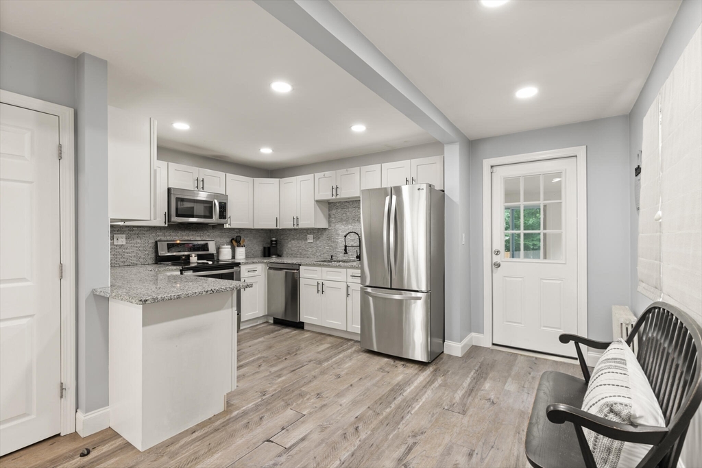 47 Anderson Ave
