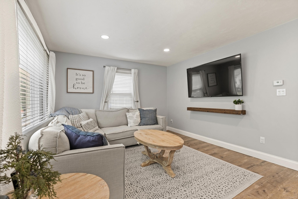 47 Anderson Ave