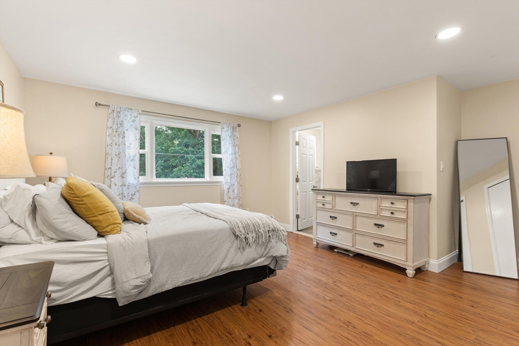 47 Anderson Ave
