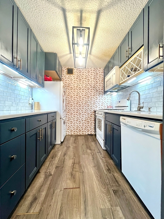 44-1101 Washington St # 1101