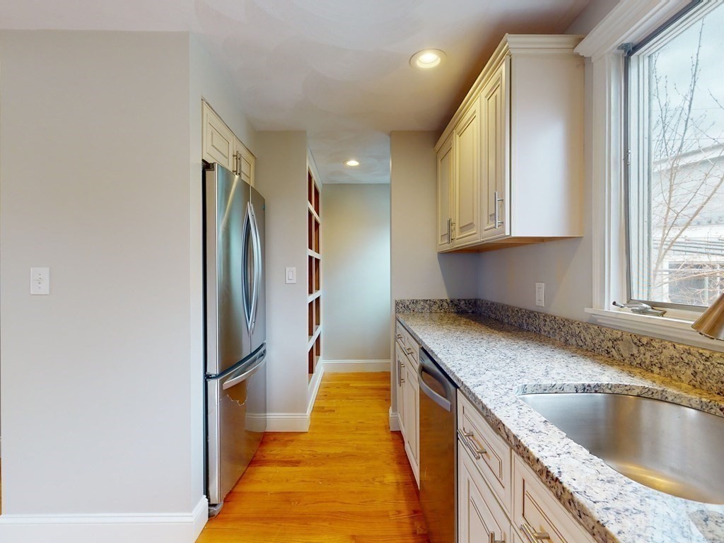 102 Summer St