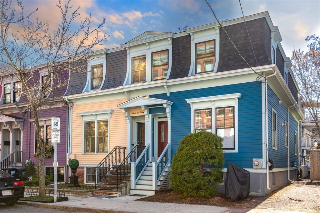 26 Upton St