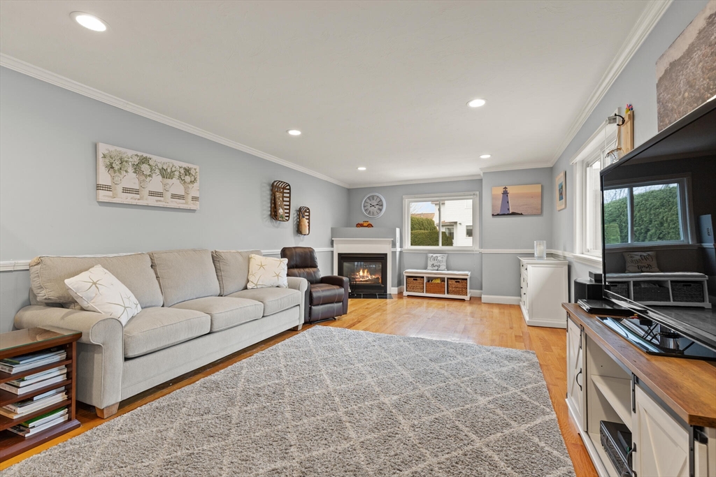 333 Captain Eames Cir # 333