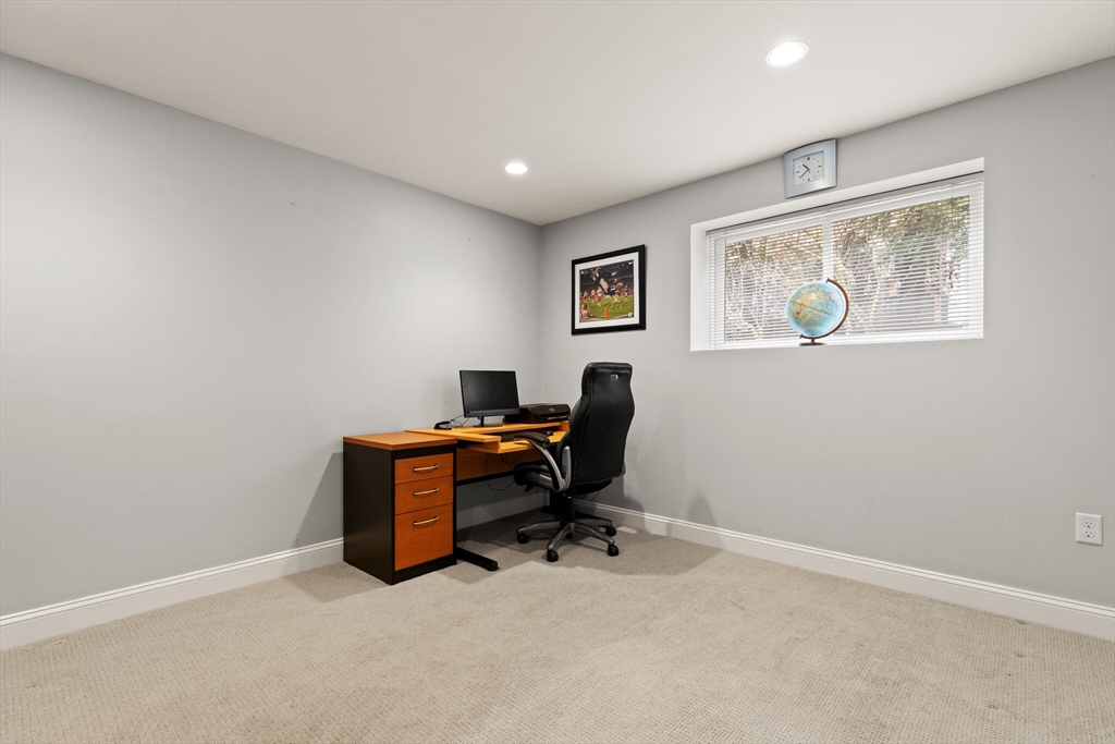 333 Captain Eames Cir # 333