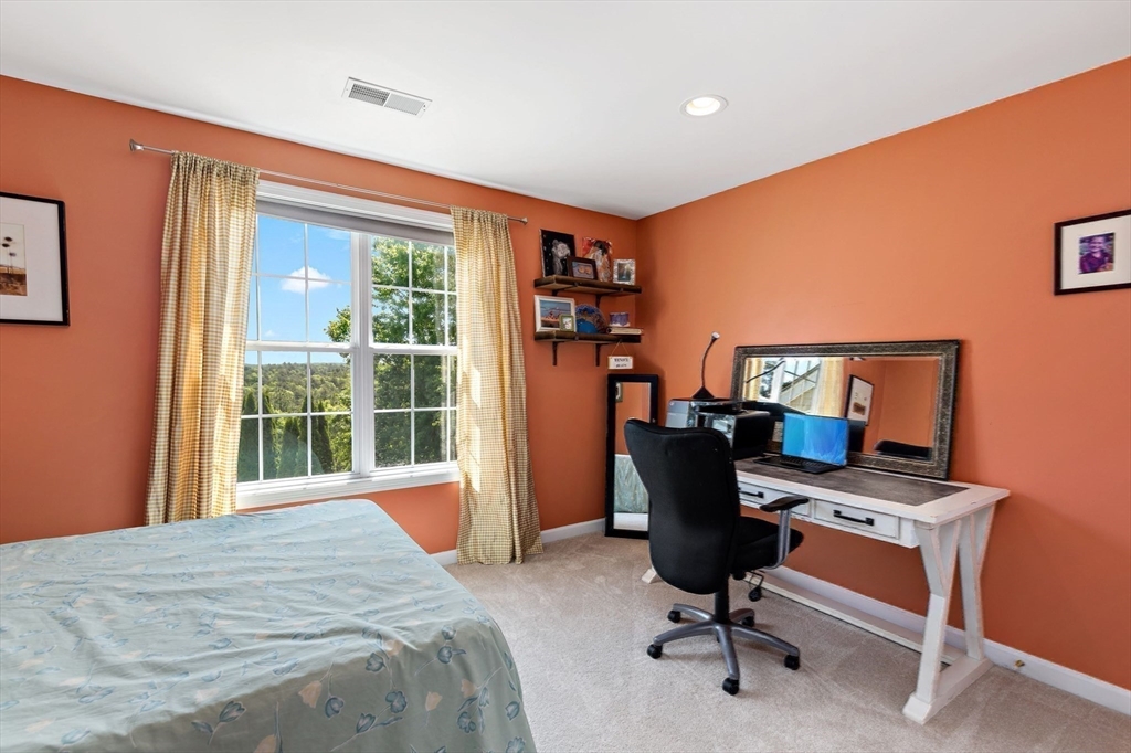 407 Raymond Rd