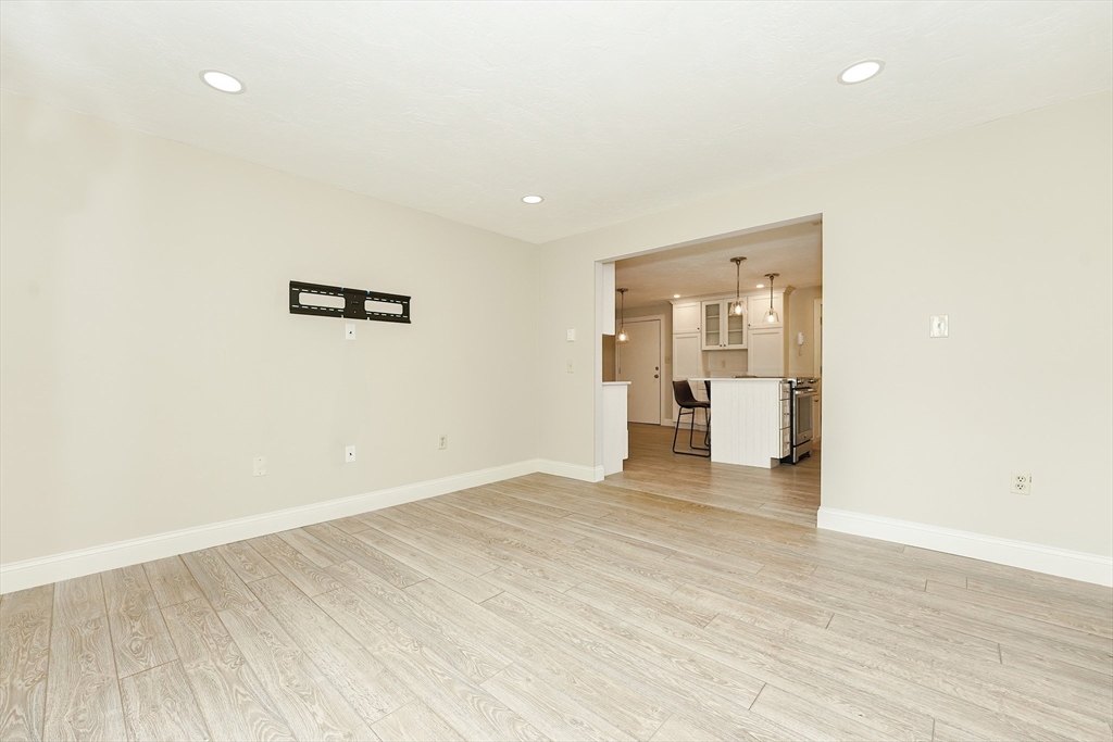 151 Providence Rd # 15