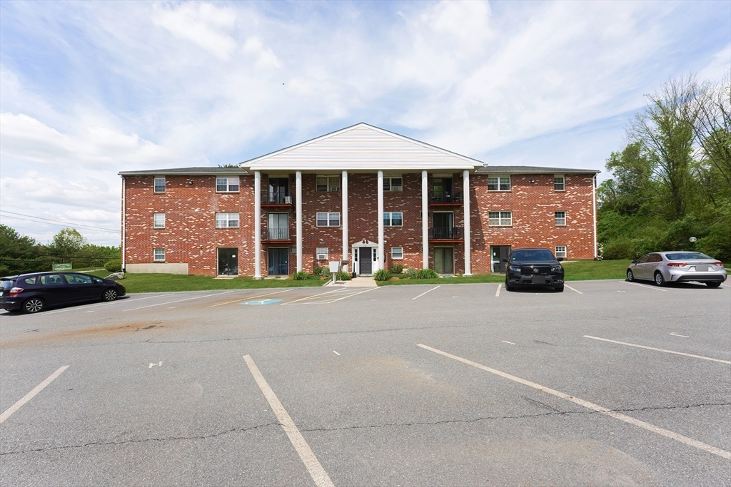 151 Providence Rd # 15
