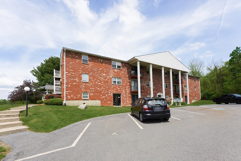151 Providence Rd # 15