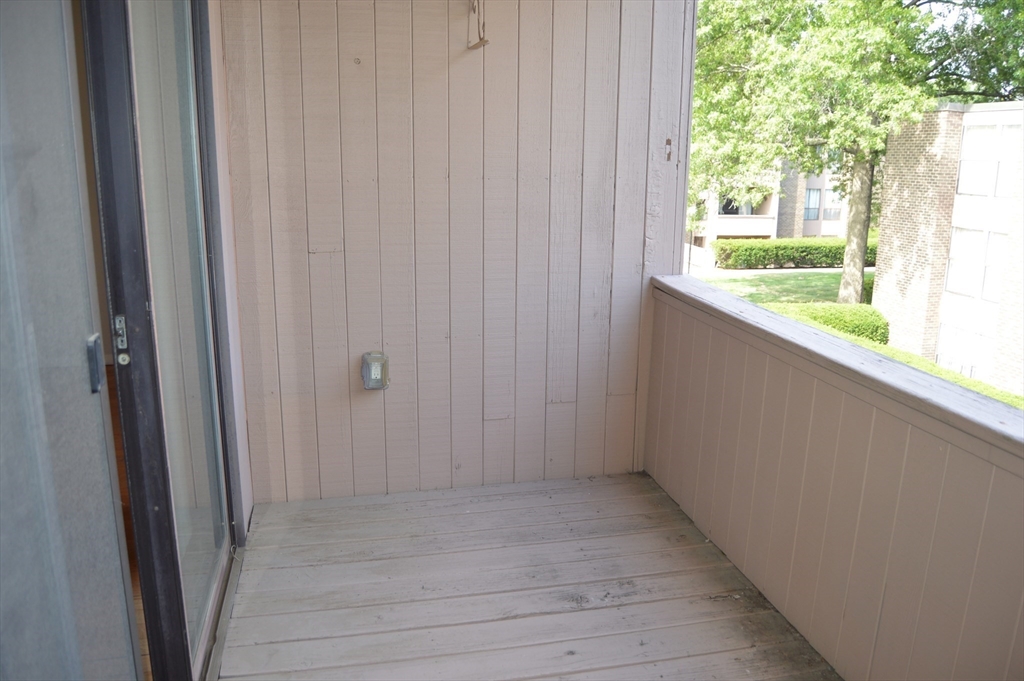 62 Shrewsbury Green Dr Unit: K