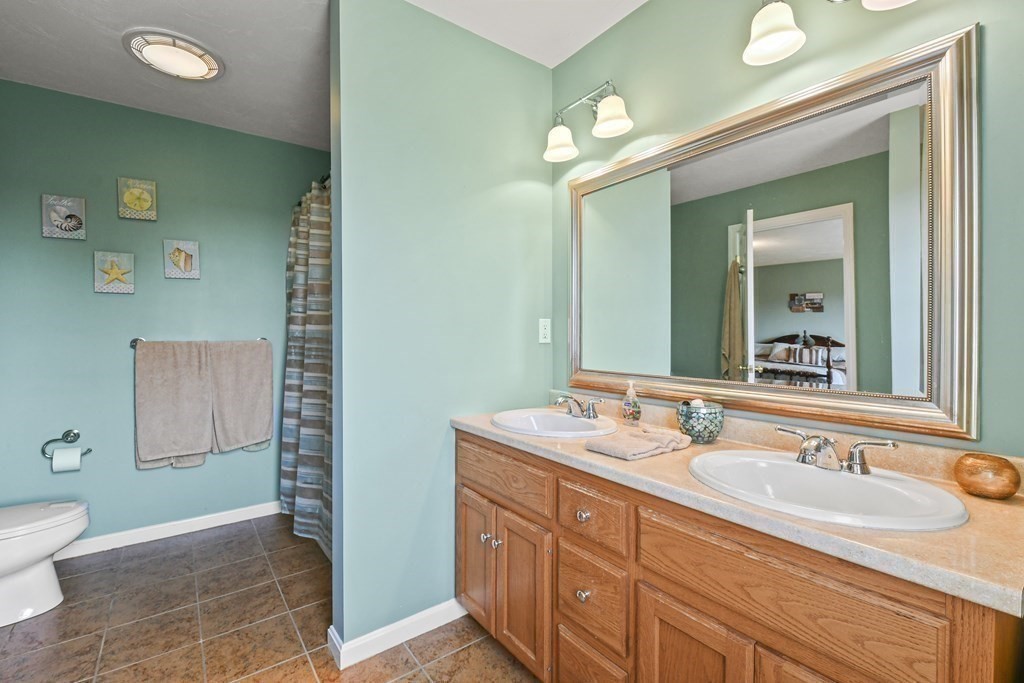 148 Ariel Cir # 148