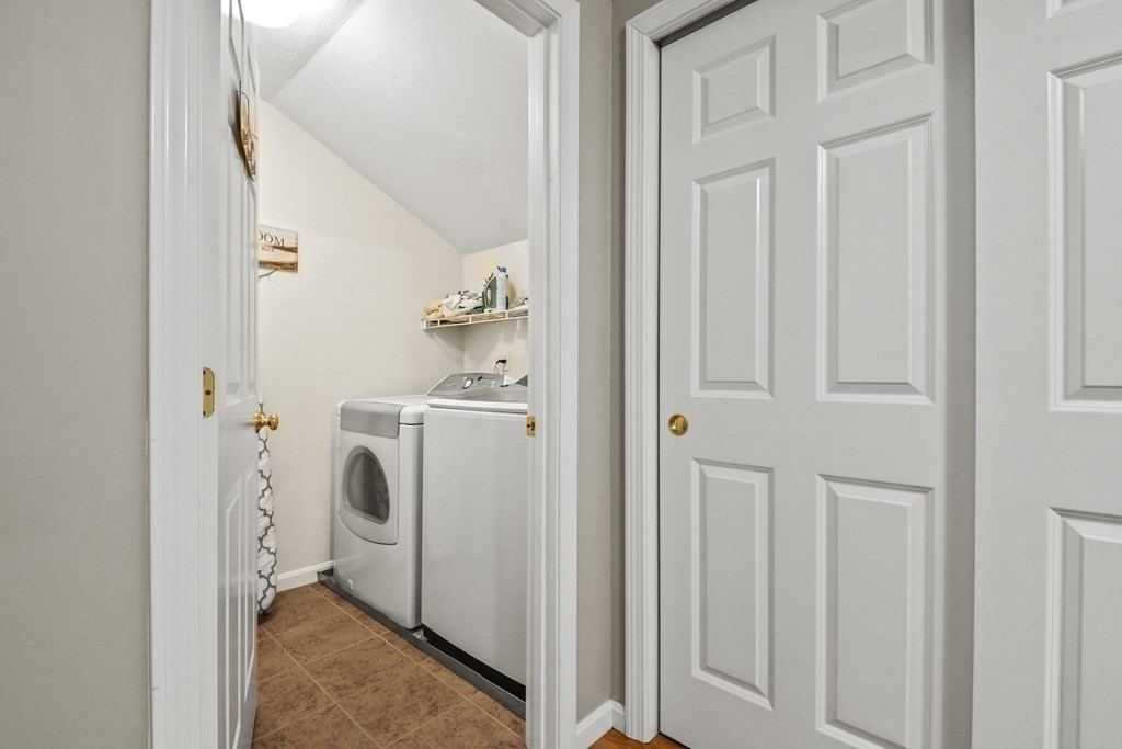 148 Ariel Cir # 148