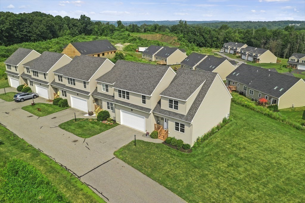 148 Ariel Cir # 148
