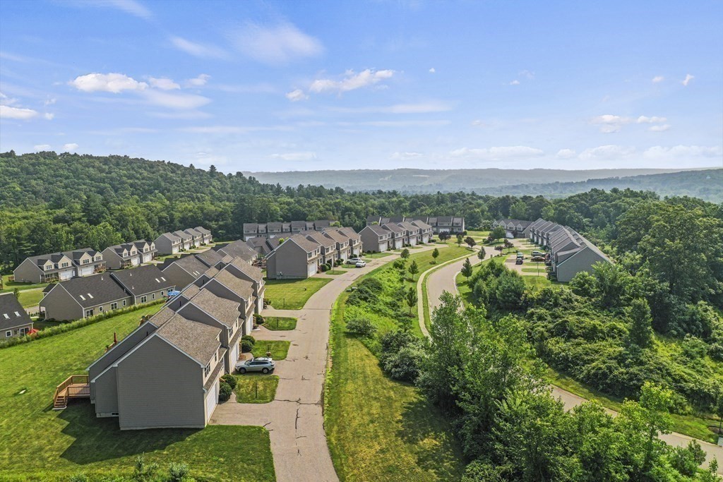 148 Ariel Cir # 148