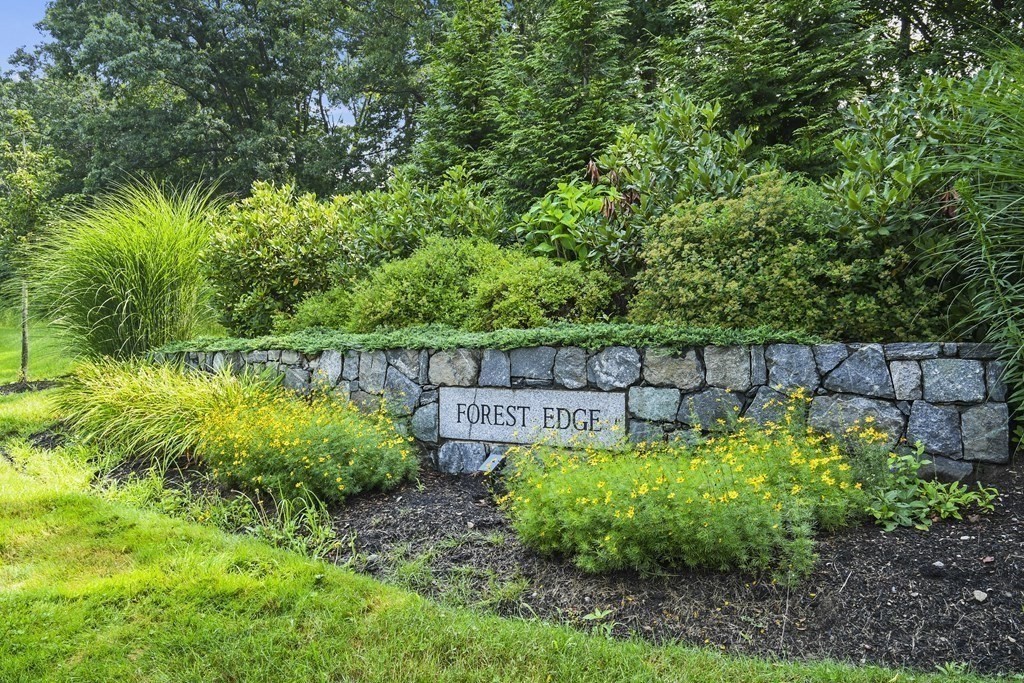 148 Ariel Cir # 148