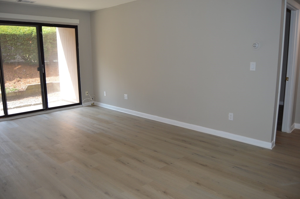 30 Shrewsbury Green Dr Unit: C