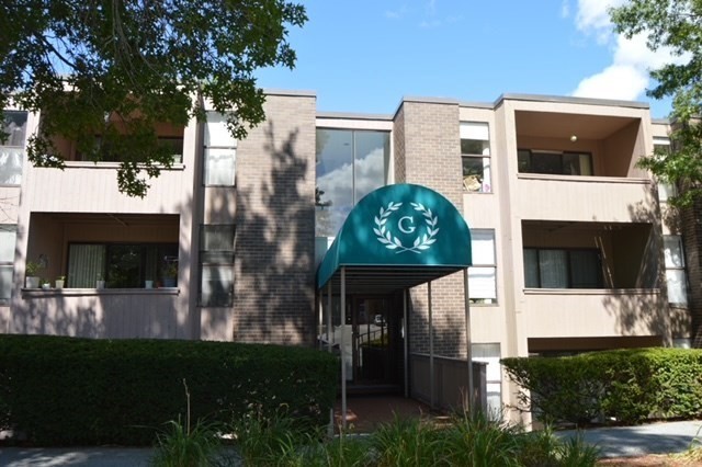 68 Shrewsbury Green Dr Unit: F