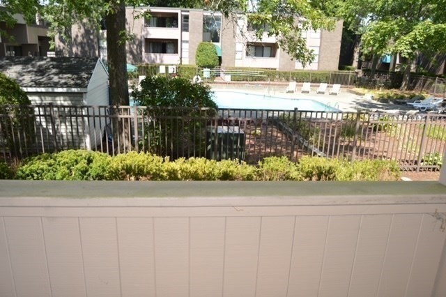 68 Shrewsbury Green Dr Unit: F