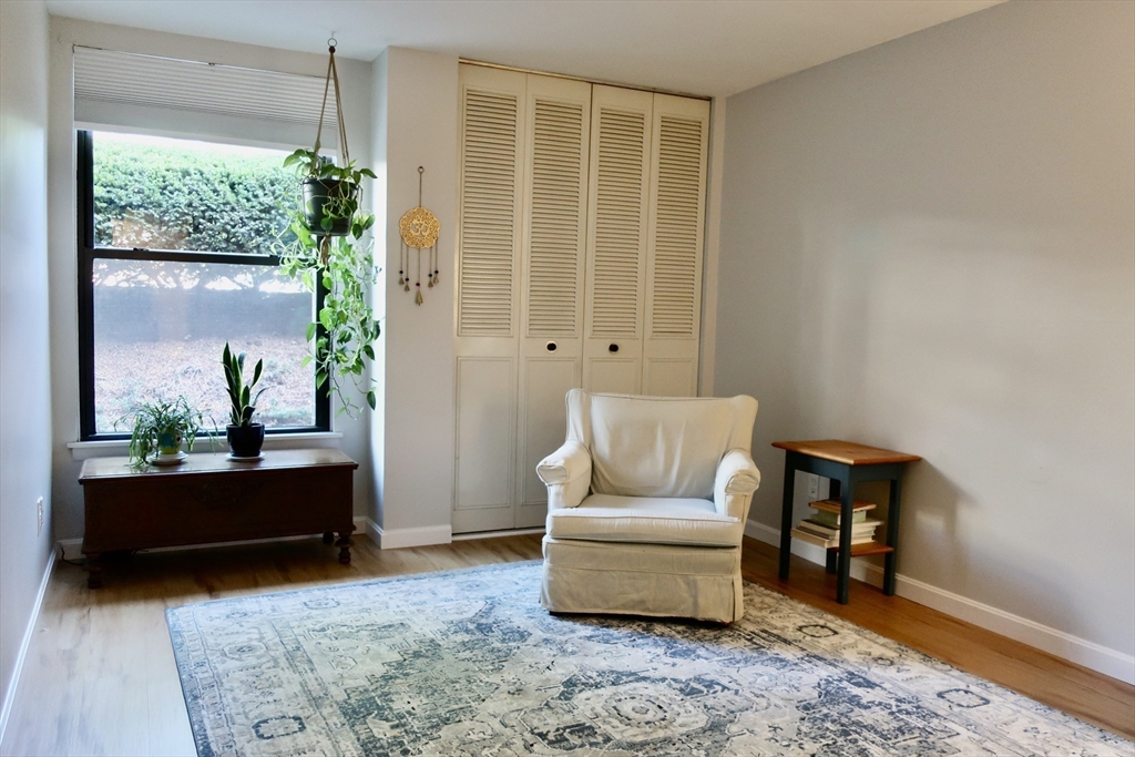 40 Shrewsbury Green Dr Unit: A