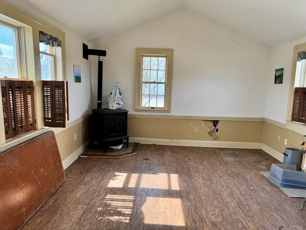 73 Potter Hill Rd
