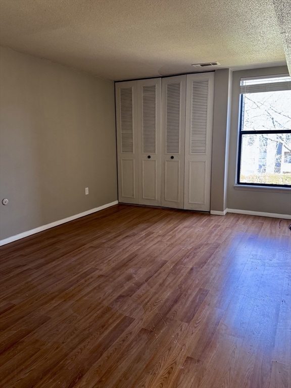 68 Shrewsbury Green Dr Unit: J