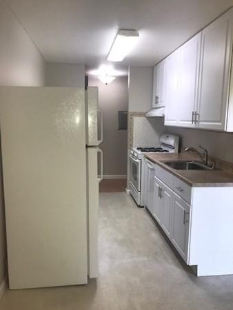 54 Shrewsbury Green Dr Unit: L