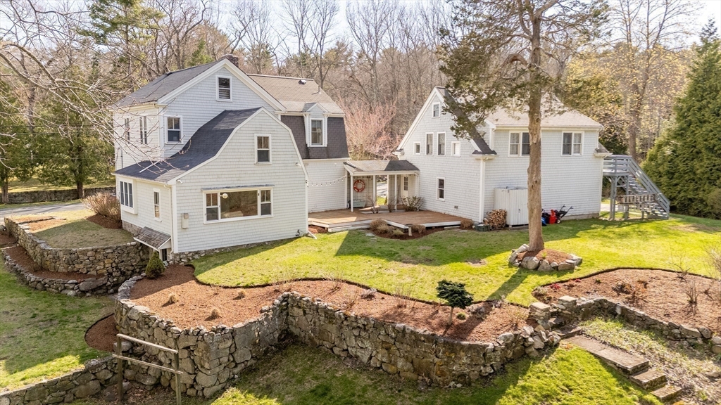 684 Country Way