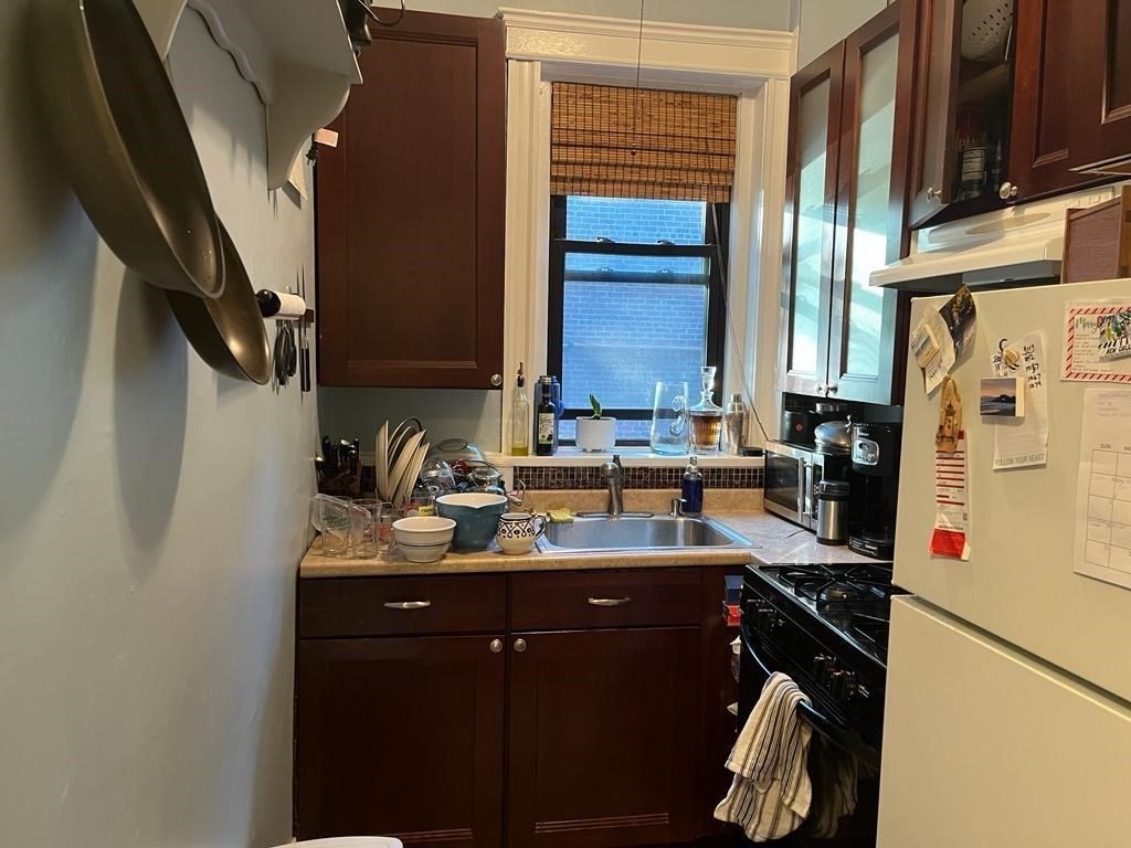 43 Glenville Ave # 5