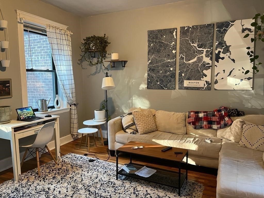 43 Glenville Ave # 5