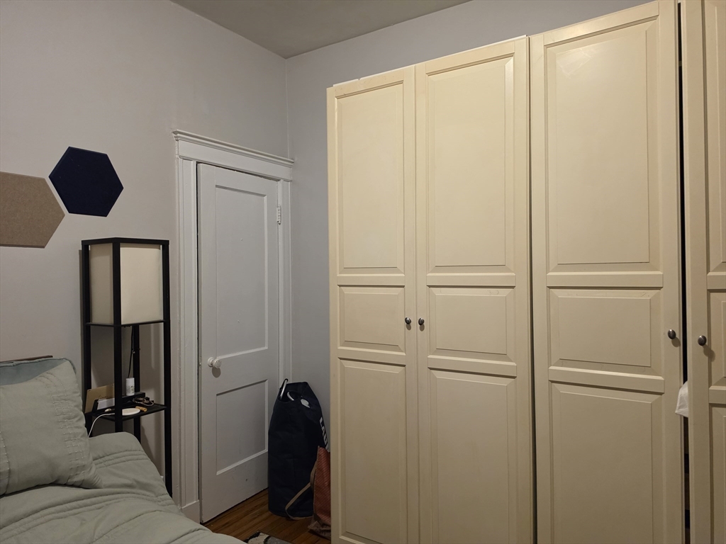 43 Glenville Ave # 5