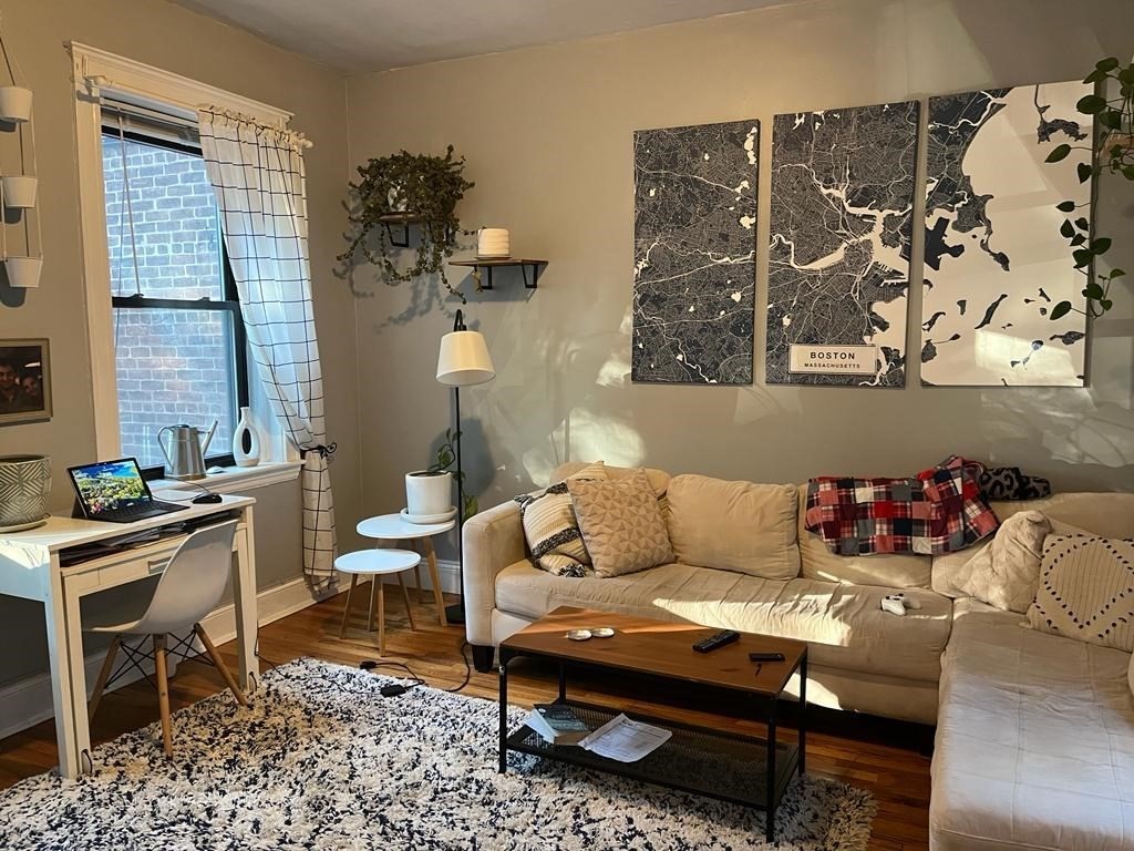 43 Glenville Ave # 5