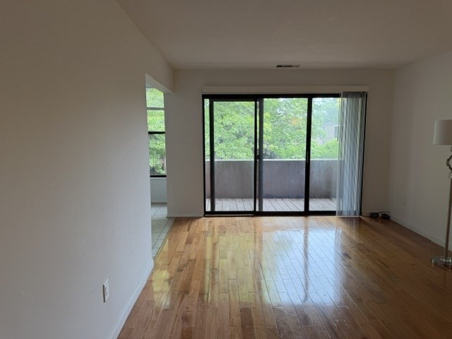 18 Shrewsbury Green Dr Unit: K