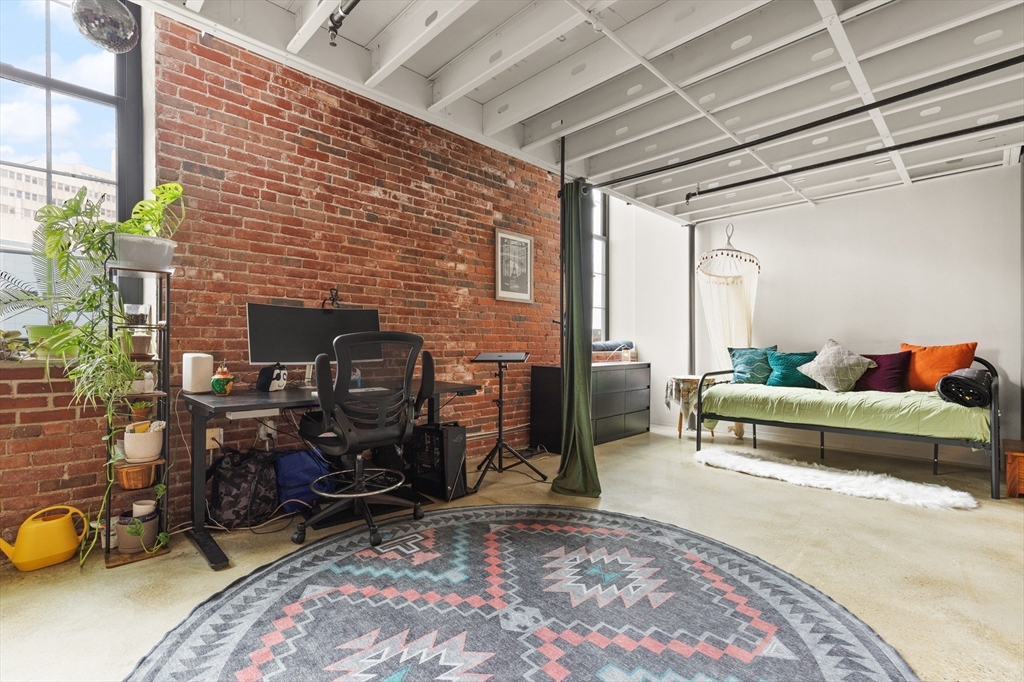 251 Heath Unit: Street
