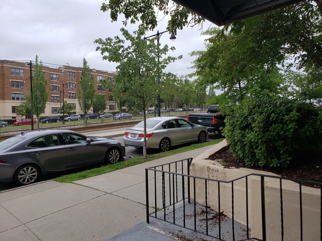 1666 Commonwealth Ave # 36