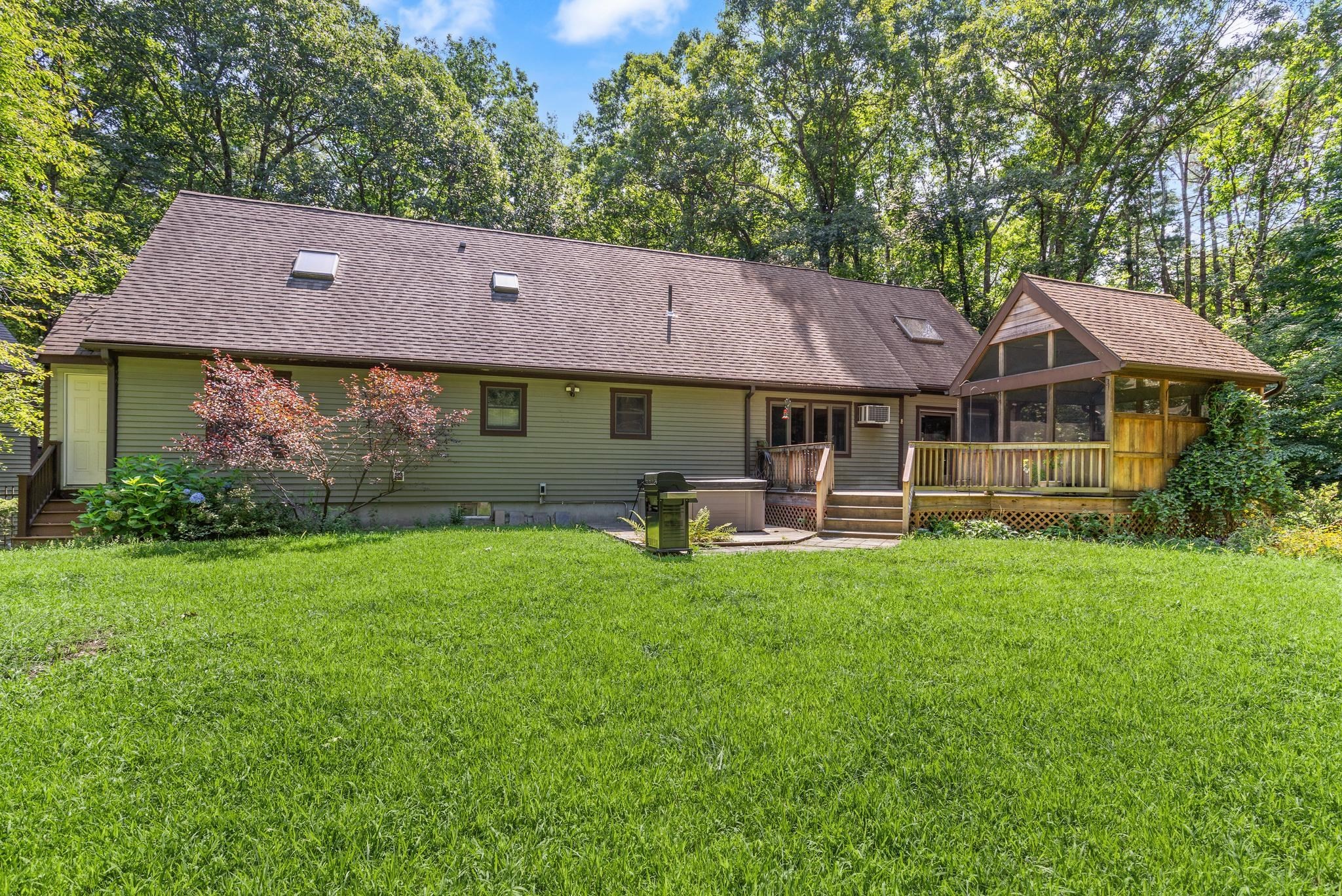 82 Corn Rd