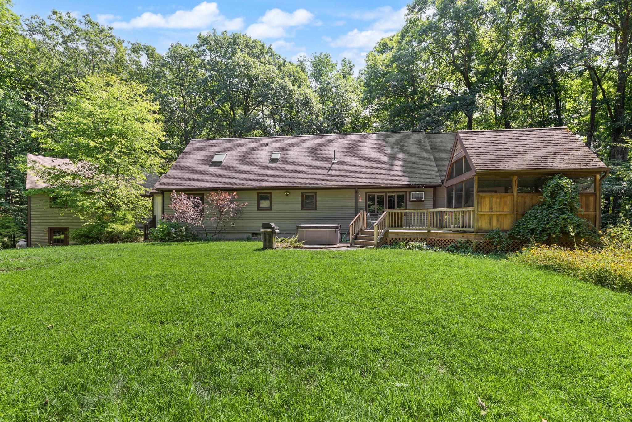 82 Corn Rd