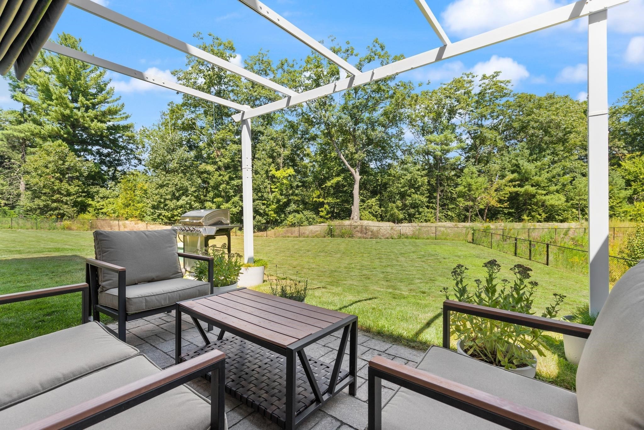 25 Craftsman Ct # 25