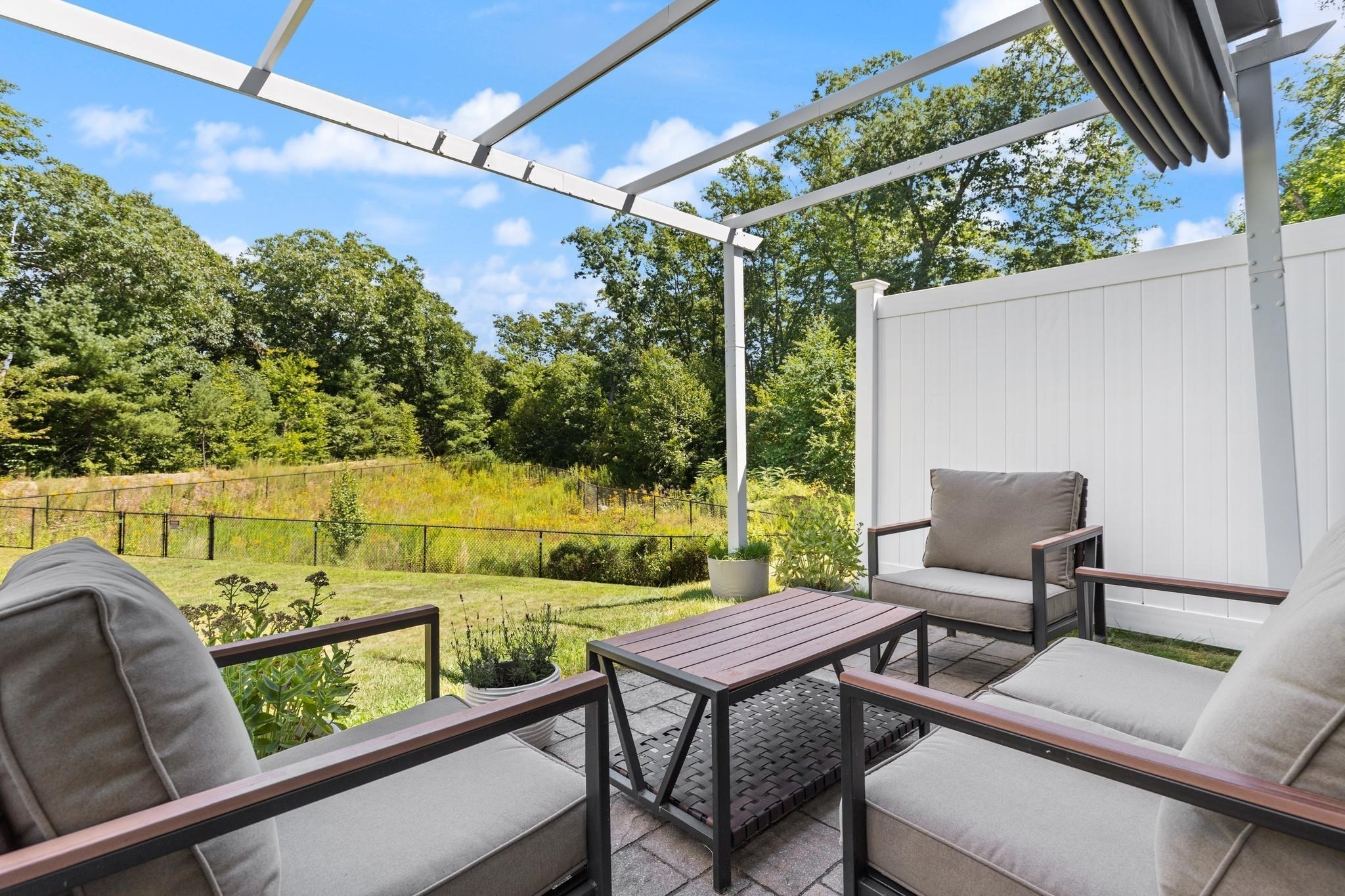 25 Craftsman Ct # 25