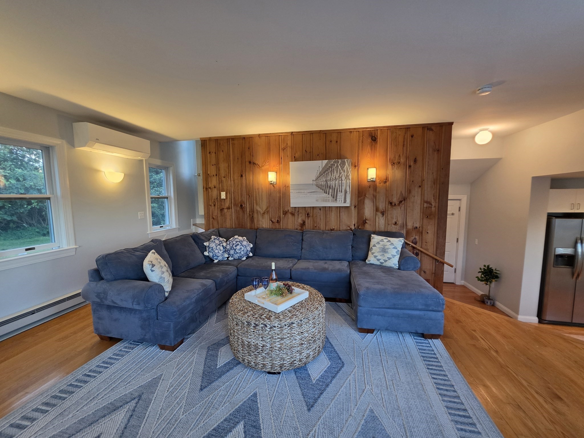 7 Arnold Ave