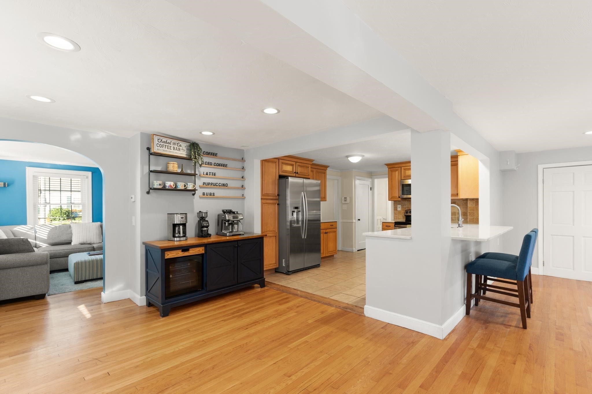 6 Longworth Rd