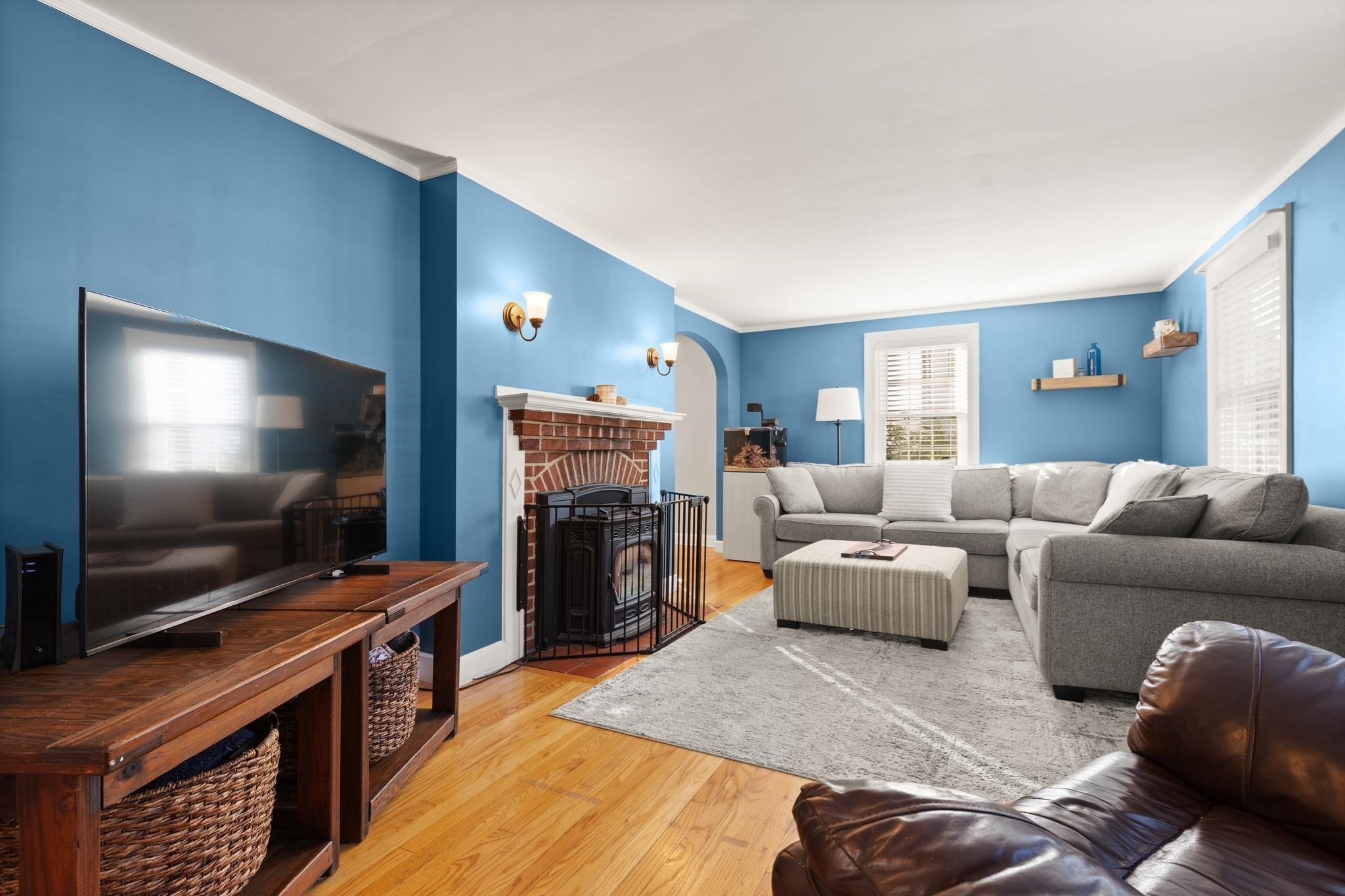 6 Longworth Rd
