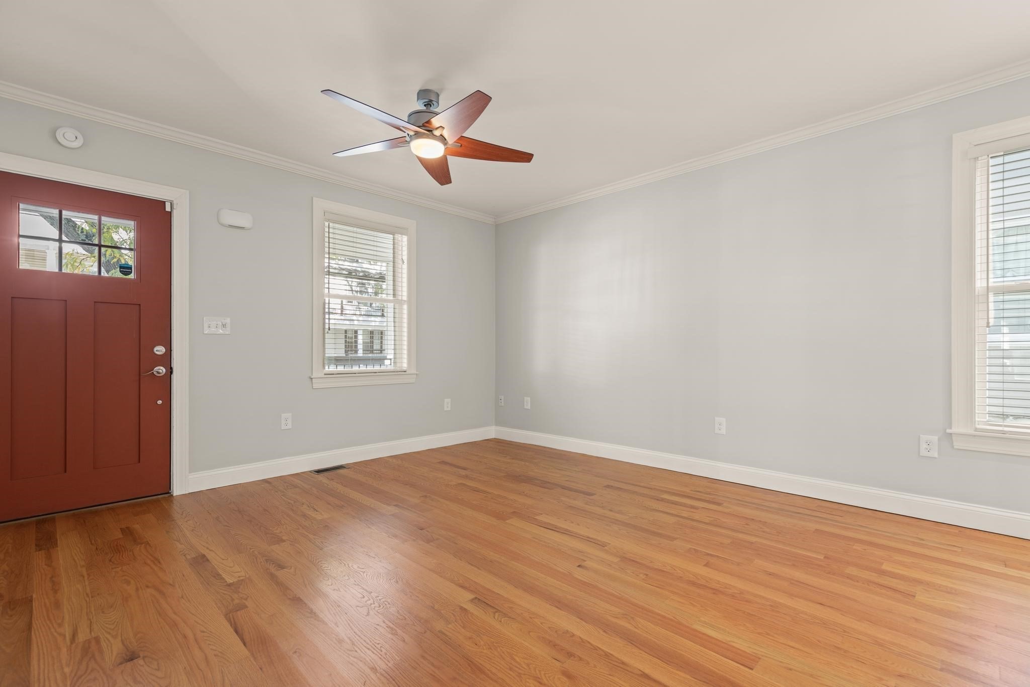 14 Gordon St # 14