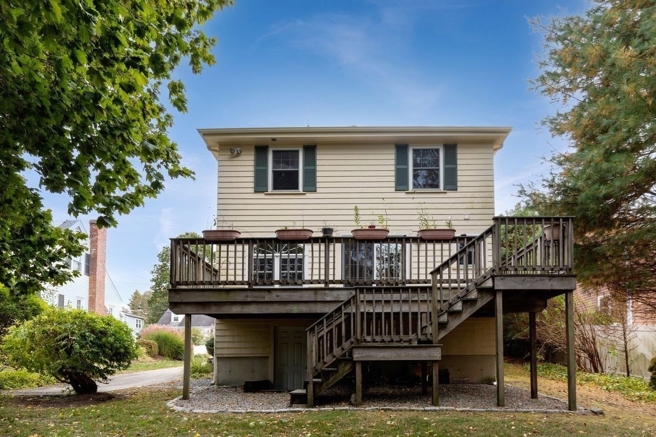 39 Wampatuck Rd
